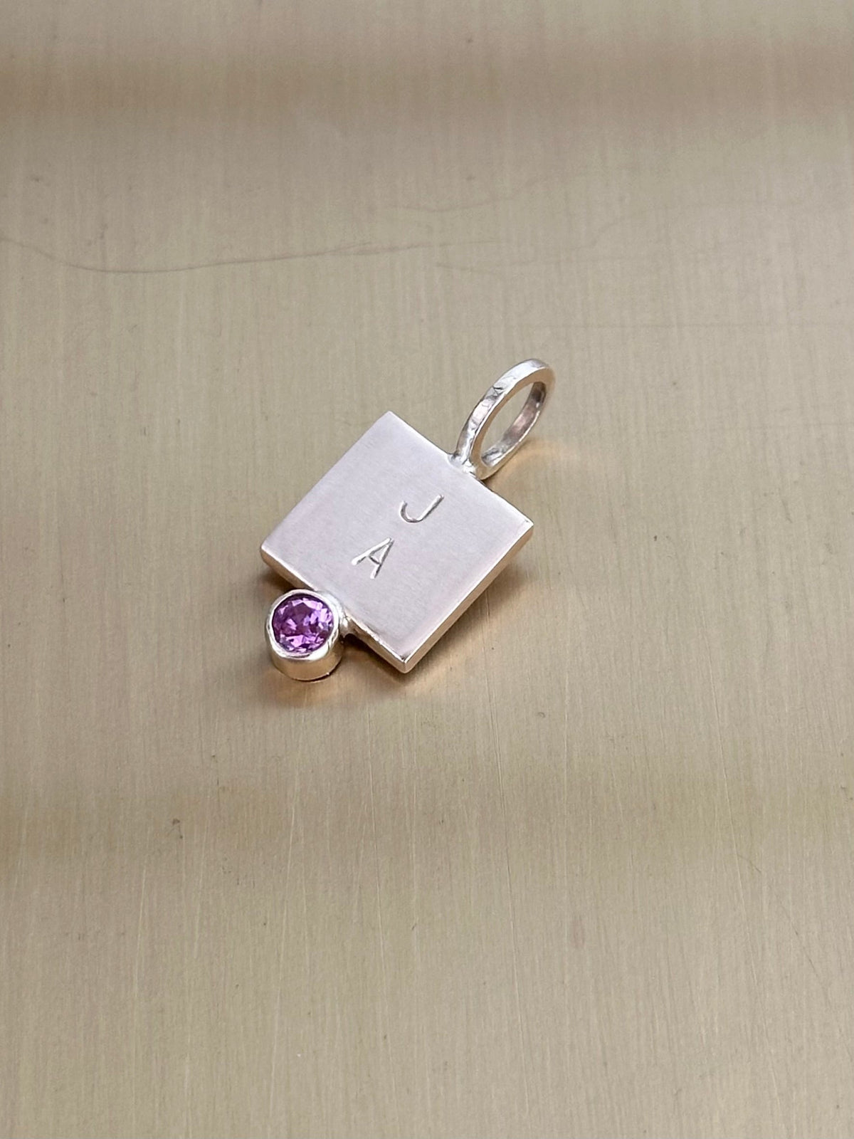 Eva pendant - 14 carat