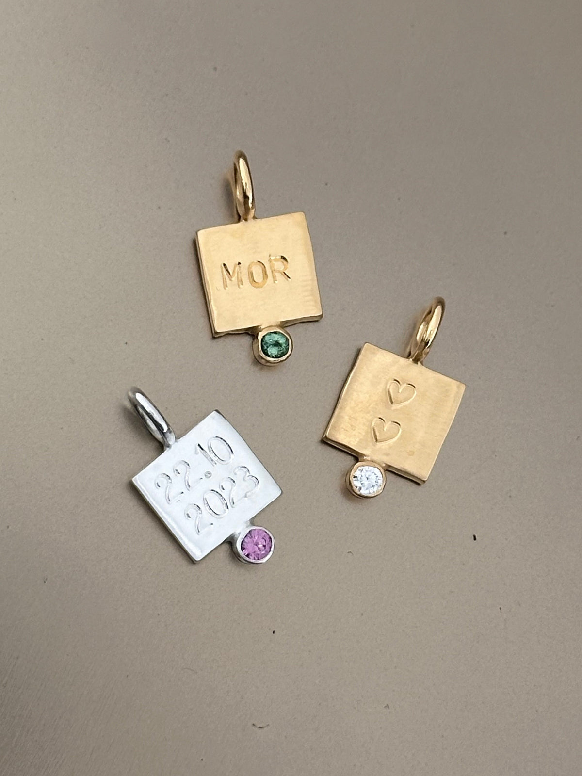 Eva (pendant)
