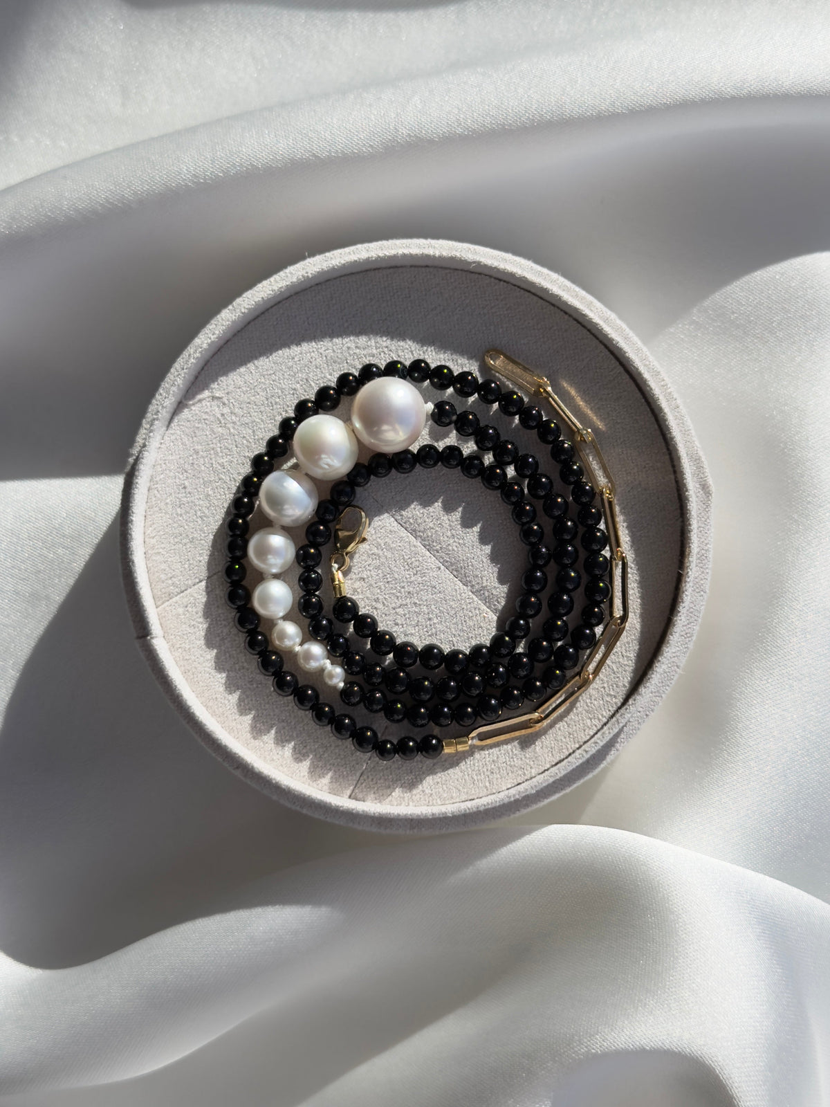 ONYX PEARL